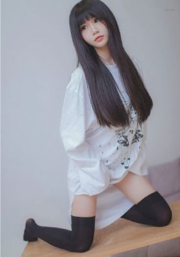 嗯～艳欲小淫婢_BD国语电影在线看