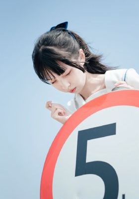 美女脱个精光和男人玩_4K免费在线播放